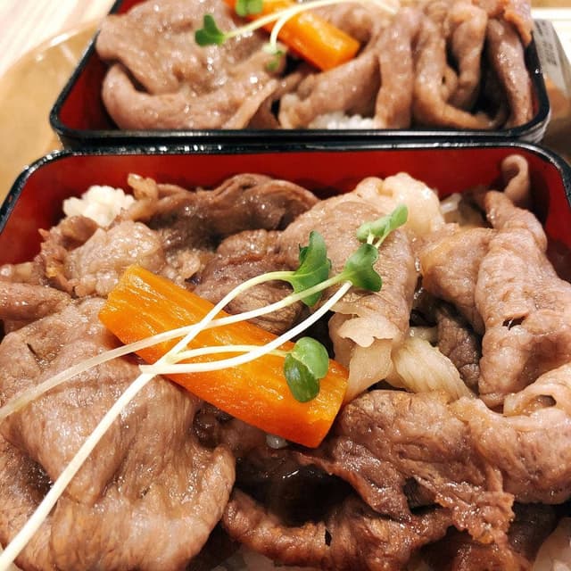 お肉の専門店スギモト グランベリーパーク店 - サブ画像1