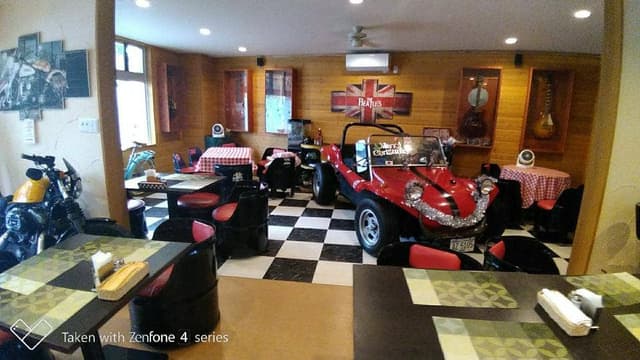 Ken’s Beachfront Cafe - サブ画像1