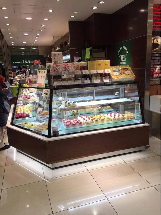 京橋千疋屋 大丸東京B1 ショップ - サブ画像2