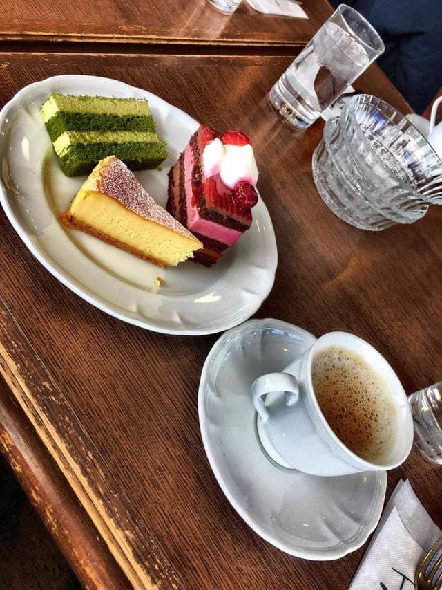 シェ・タニ 瀬の本高原店 - サブ画像1