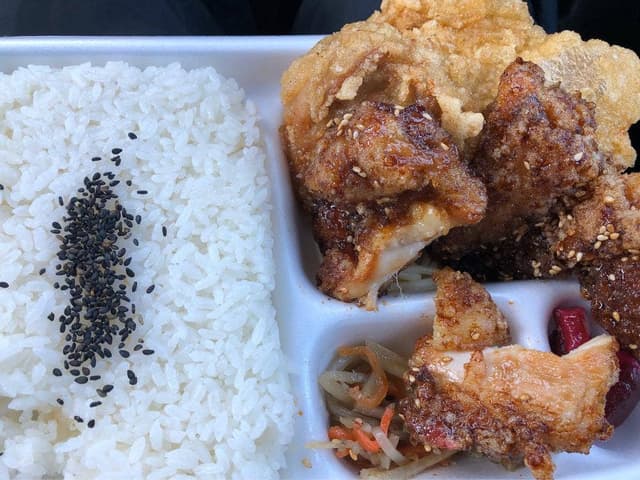 唐揚げ専門 はっぴ商店 相模原店 - サブ画像1