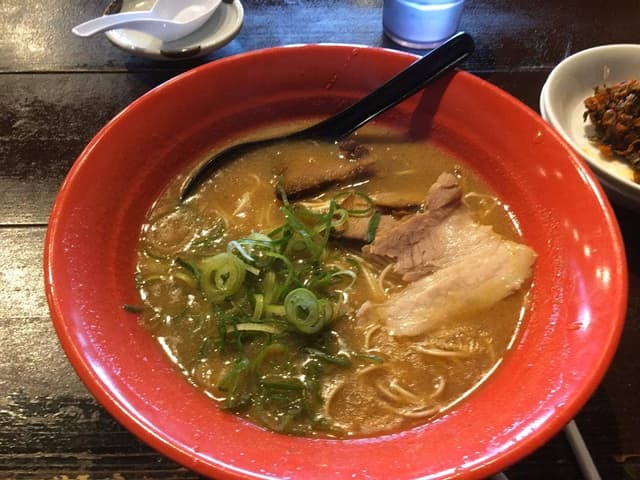 まる富ラーメン - サブ画像3