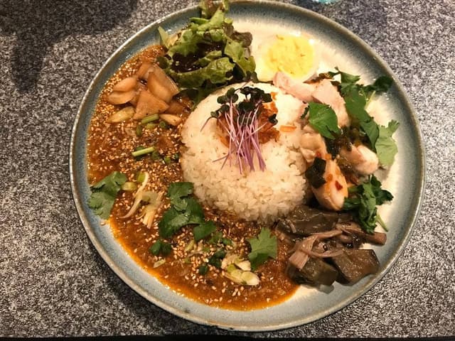 ヤムヤム食堂 - サブ画像2