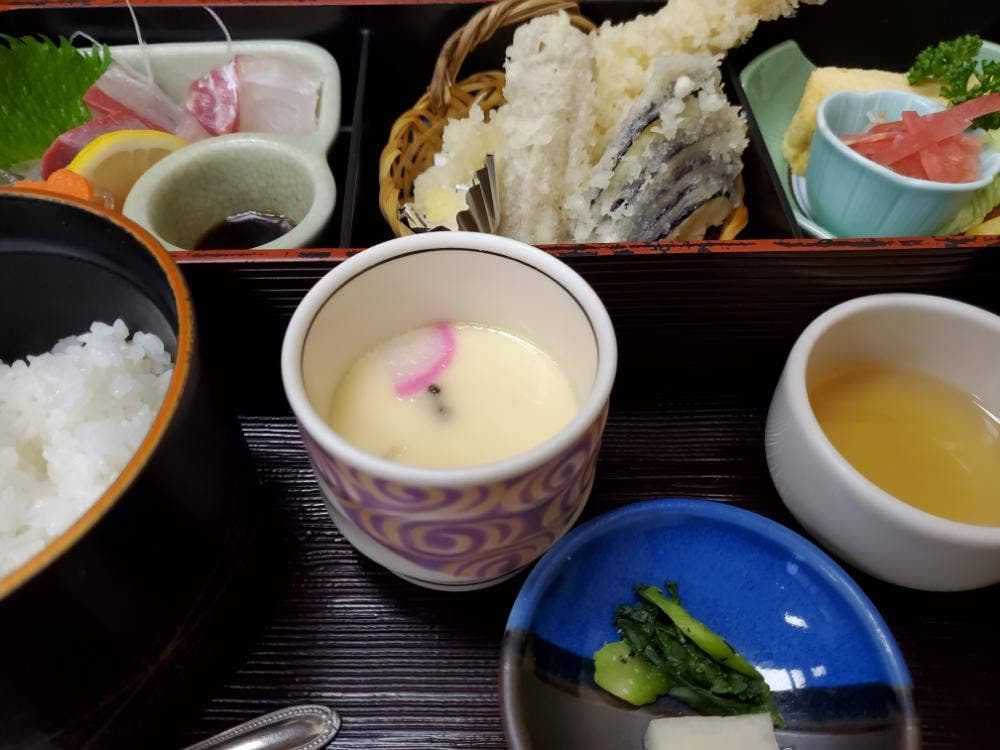 すみ