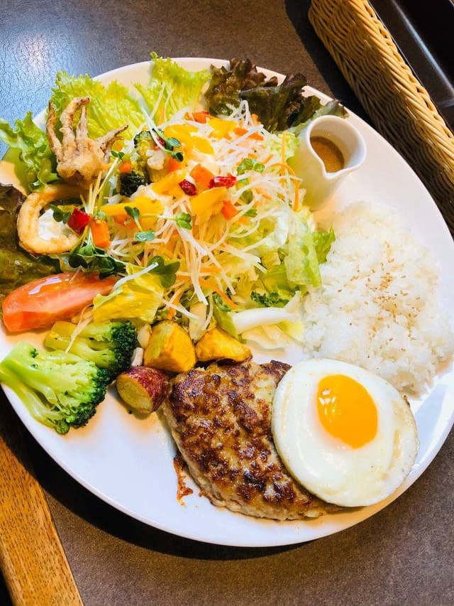 びっくりドンキー 苫小牧光洋店 - サブ画像1