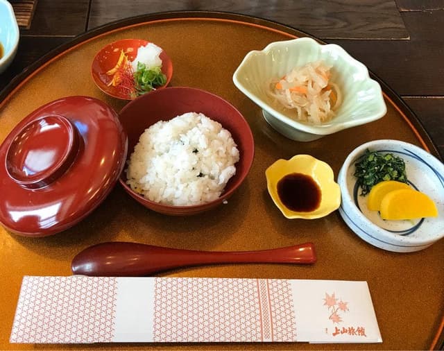 塩田温泉 湯元 上山旅館 食事処 - サブ画像3