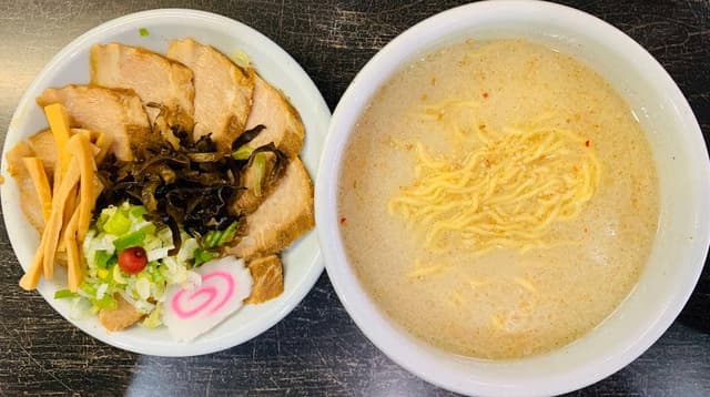 らーめん山頭火 旭川ラーメン村店 - サブ画像1
