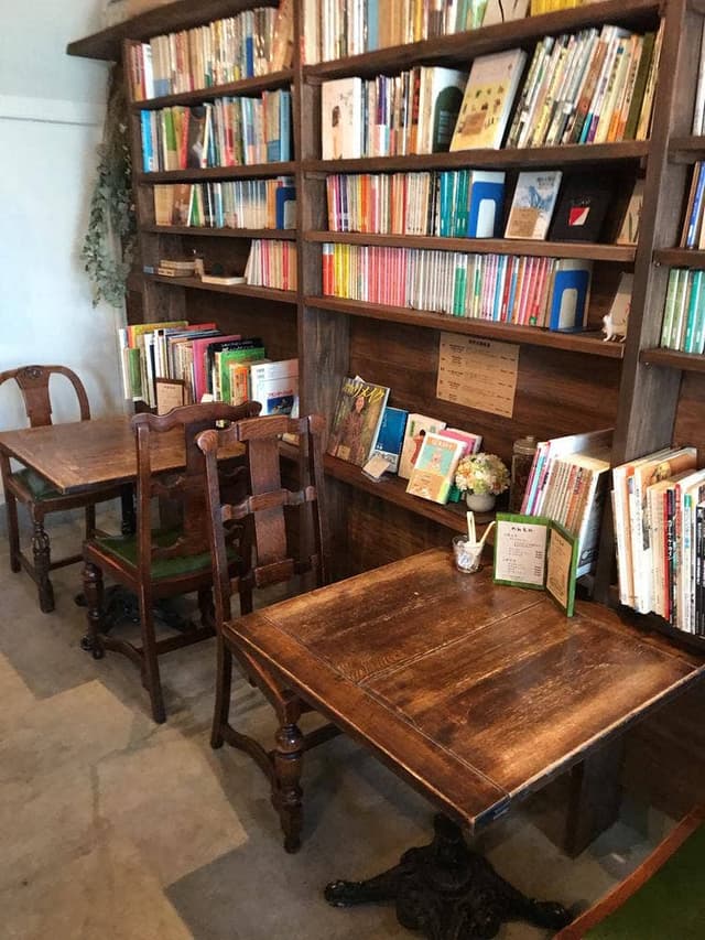 コーヒーと本とレコードの店リトルトリー - サブ画像3
