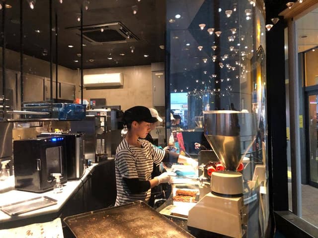 クロッカンシューザクザク 原宿店 - サブ画像3