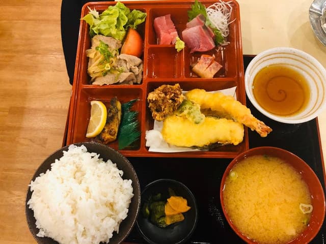 屋台居酒屋 大阪 満マル 京橋コムズガーデン店 - サブ画像1