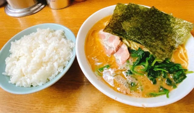 ラーメン 虎ノ穴 - サブ画像1