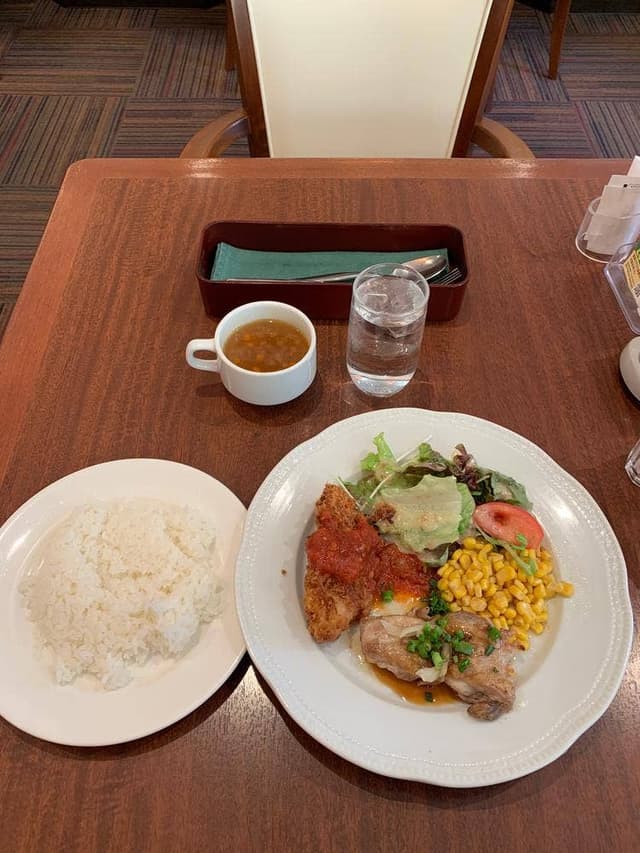 ロイヤルホスト 江古田店 - サブ画像2
