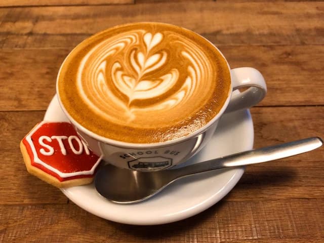 SCHOOL BUS COFFEE STOP - サブ画像1