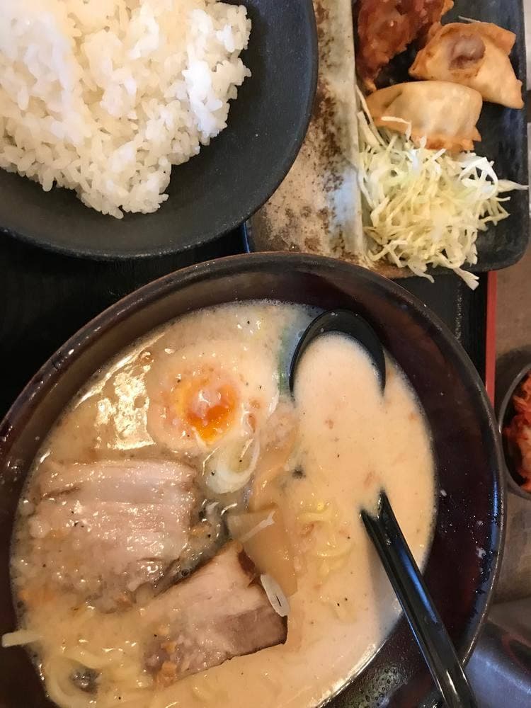 くねくね穂積店