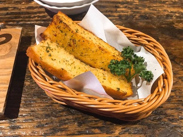 スリーモンキーズカフェ 横浜関内店 - サブ画像2