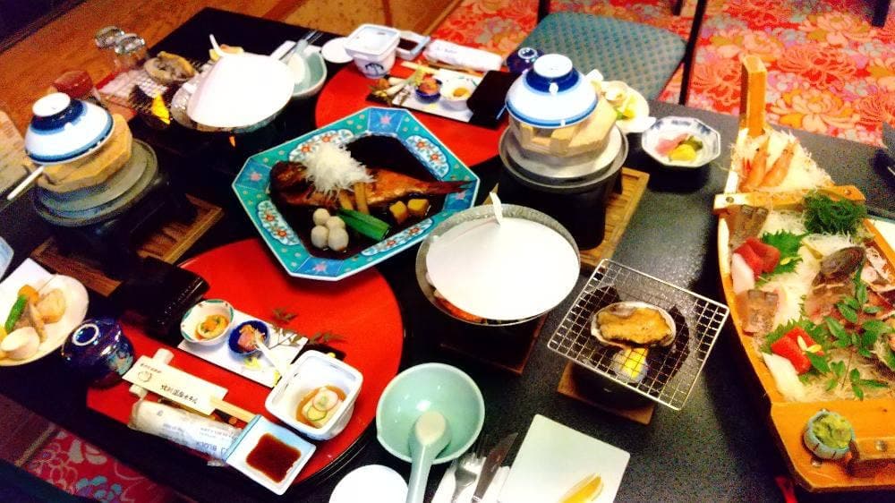北川温泉ホテル 食事処