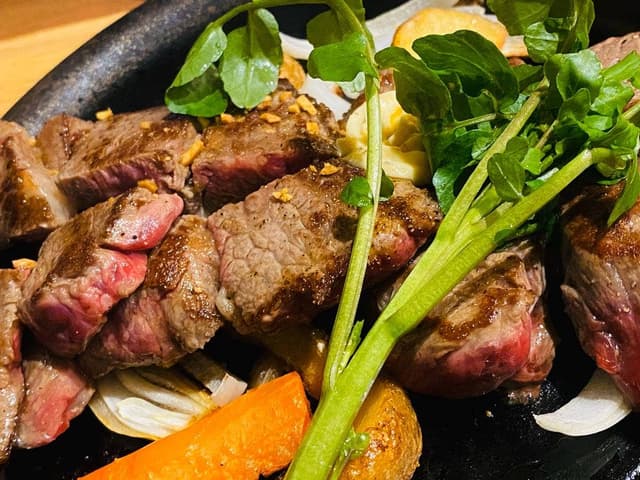 宮崎ステーキハウス 霧峰 セレオ八王子店 - サブ画像1