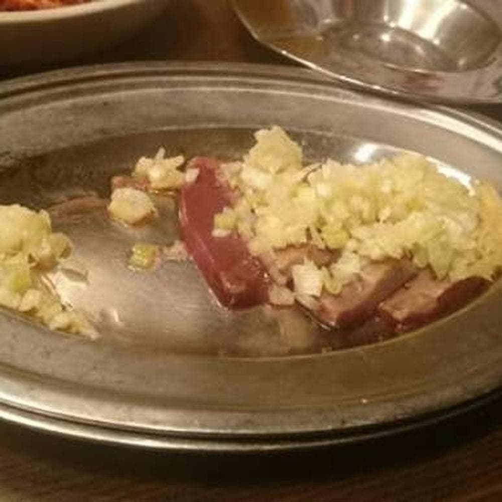 ホルモン焼道場 味与