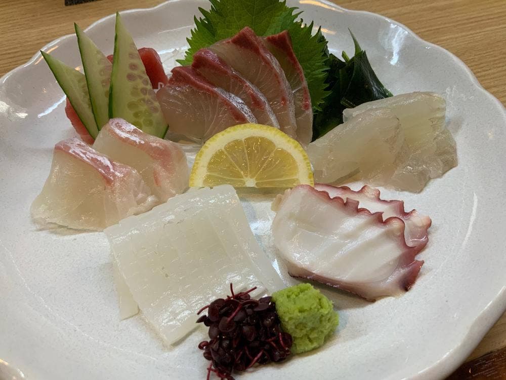 魚八