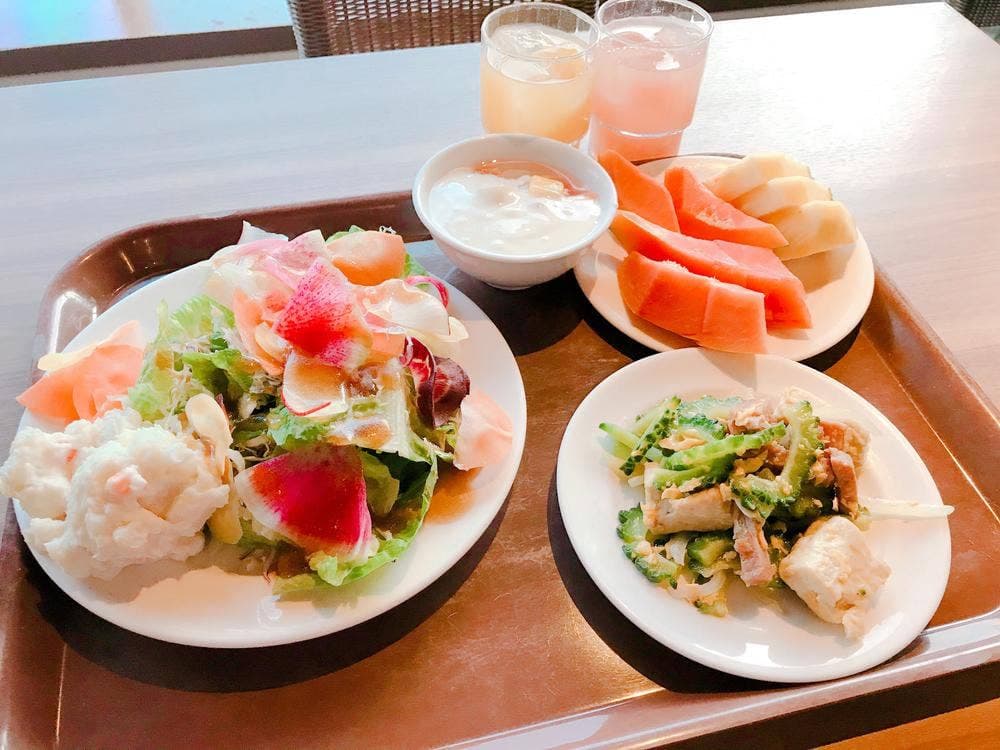 オールデイダイニング アクアリス