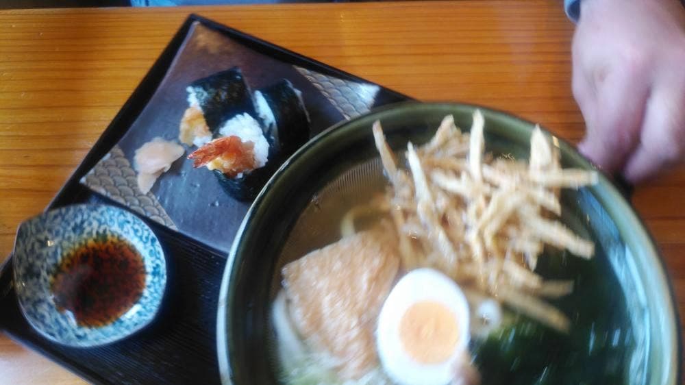 道楽うどん 坂ノ市本店