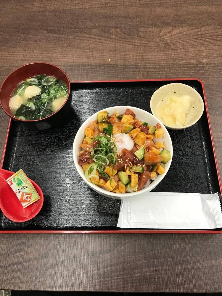 丼丸 京の魚河岸 三条店