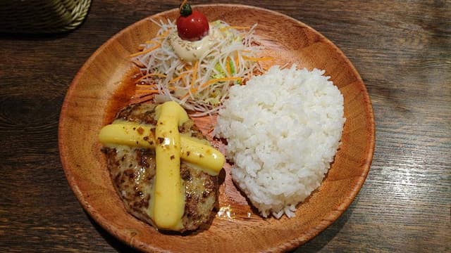 びっくりドンキー 熊谷店 - サブ画像1
