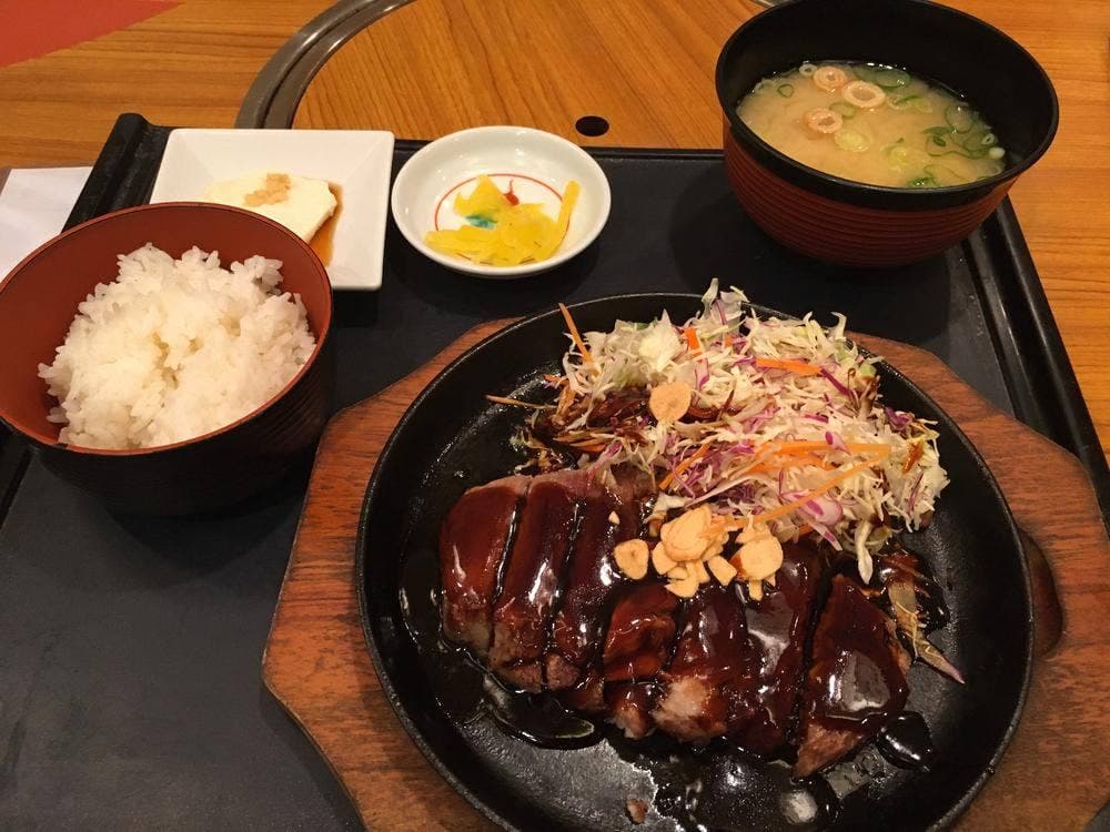 肉匠 六感 はなれ