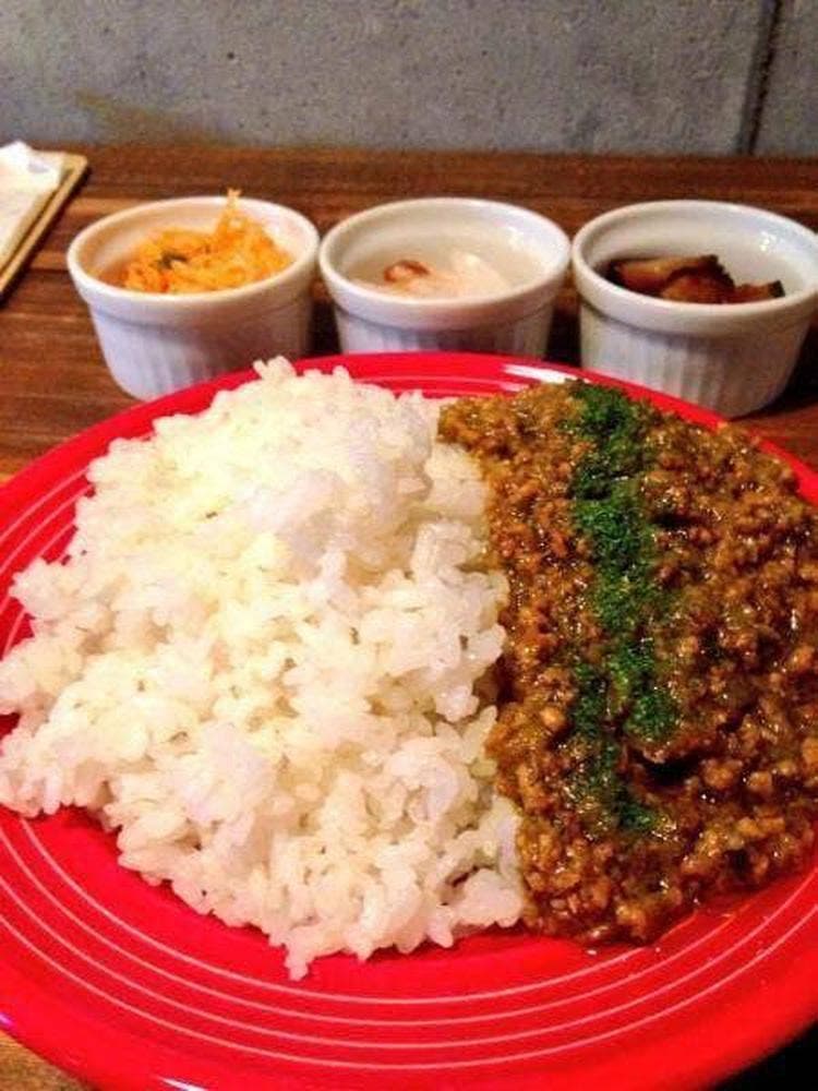 喫茶店 uzuビバレッヂ