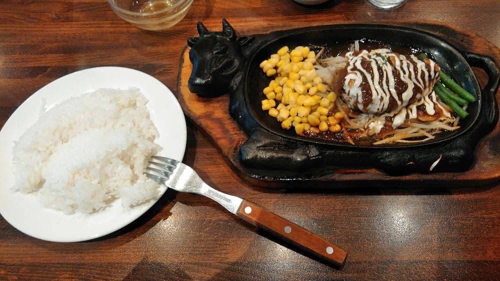 くいしんぼ 本厚木さつき通り店