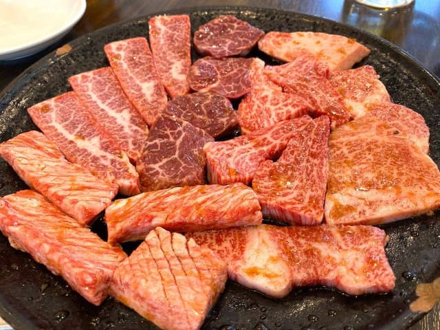 焼肉の吉田 本店 - サブ画像1