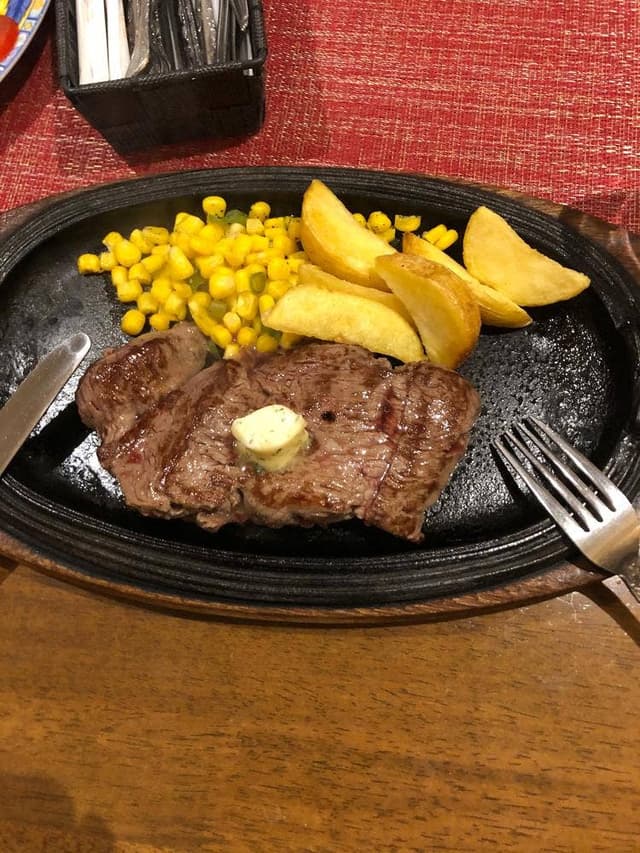 ジョイステーキ 那覇店 - サブ画像3