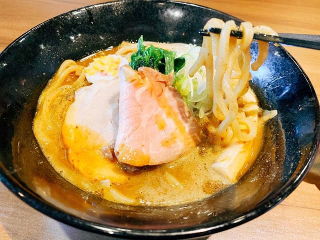 アミューズメントカフェWing - サブ画像1