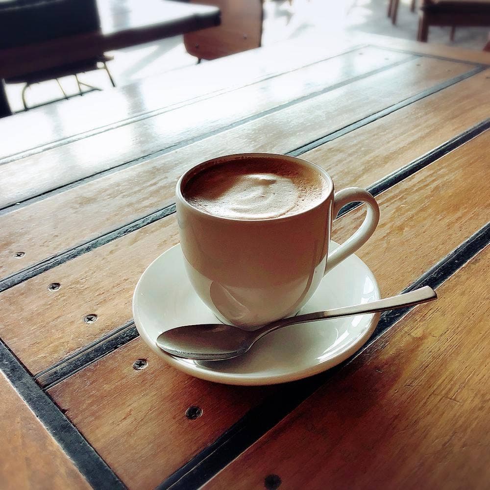 CAFE LAKE TOYA