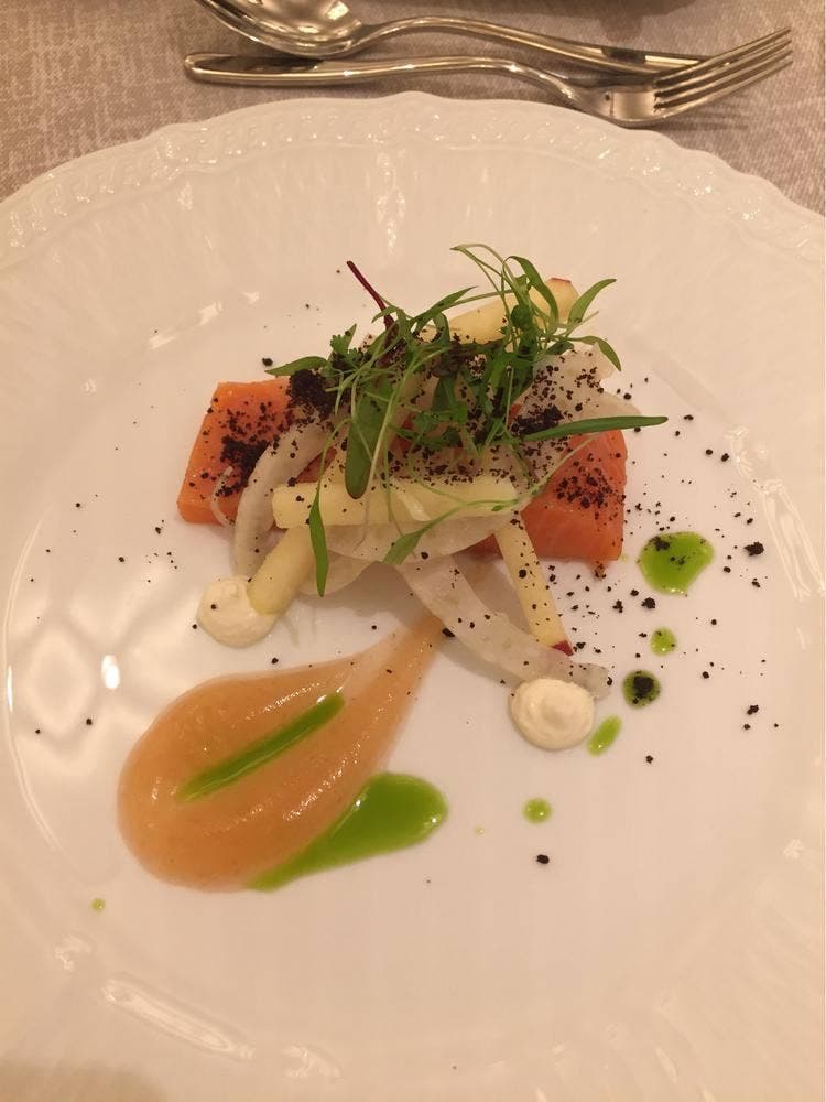 シグネチャーレストラン 八坂