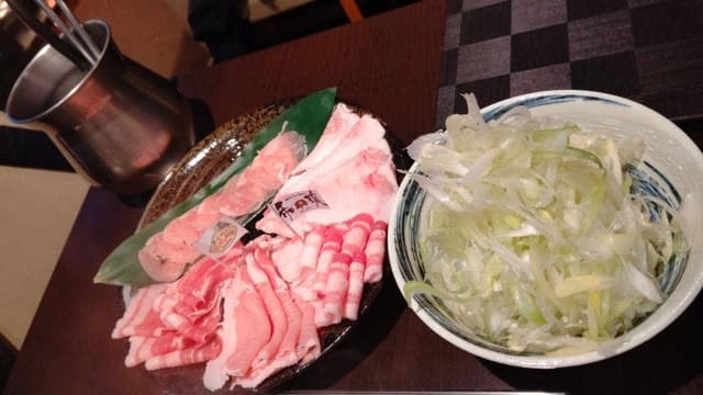 沖縄が生んだ幻の島豚の店 和琉 - サブ画像3