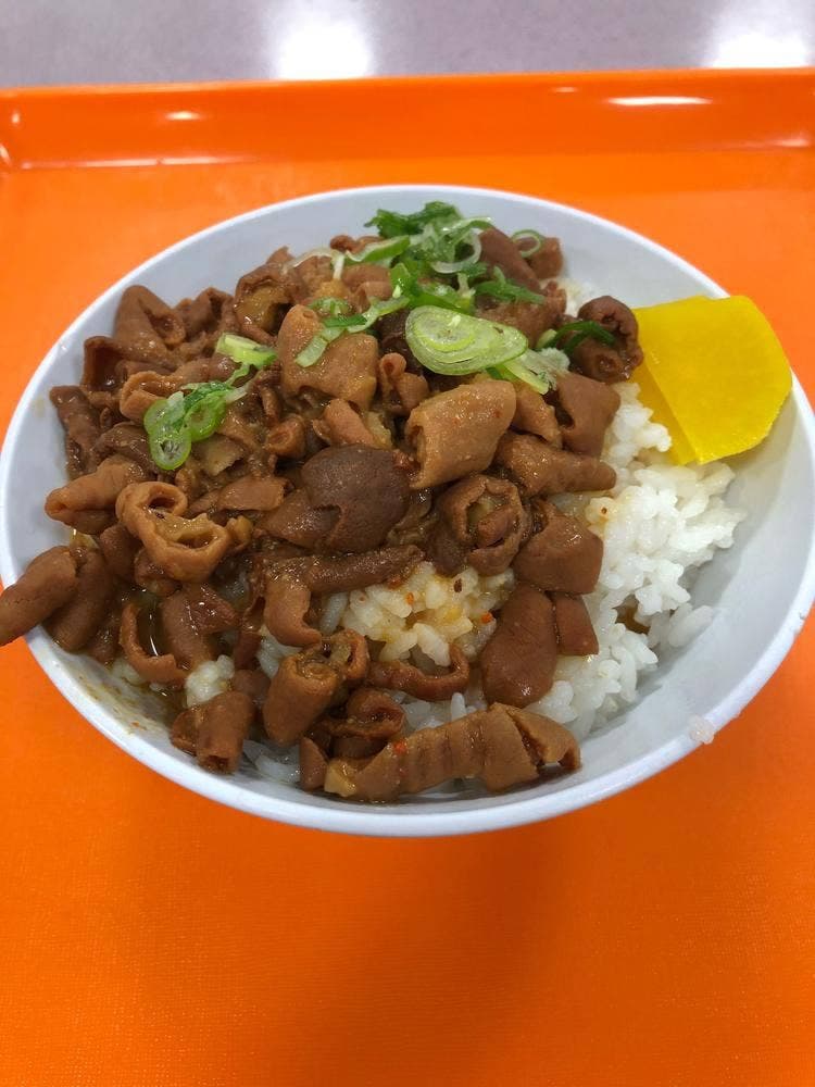 飯塚オート 食堂