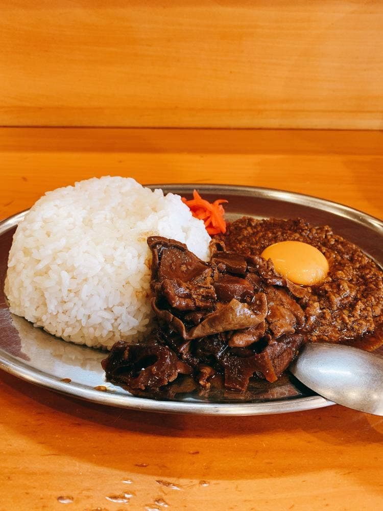 ハチイチホルモン