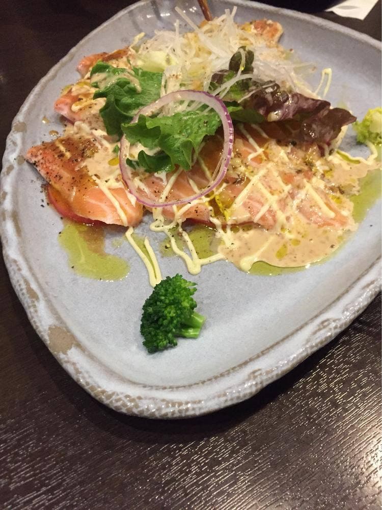 ひこや