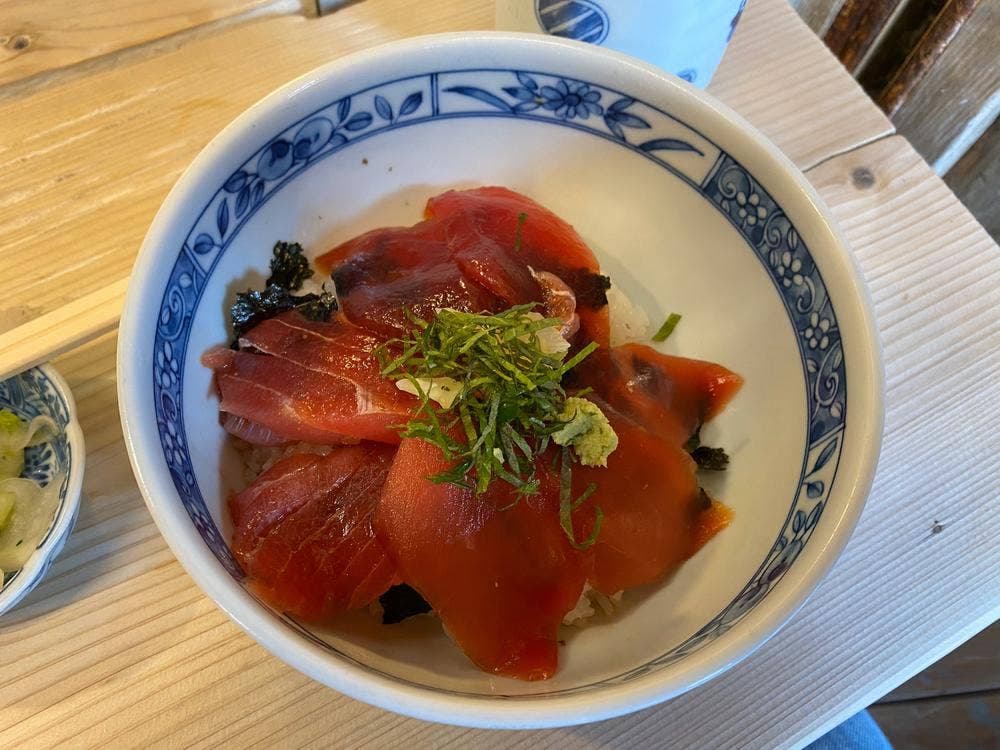 まぐろどんぶり瀬川