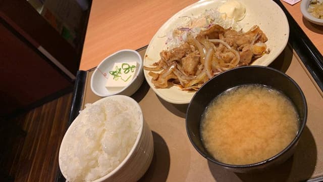 やよい軒 神戸元町店 - サブ画像1