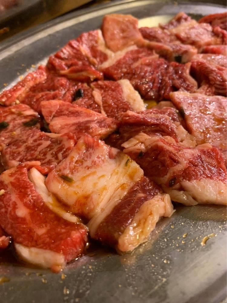 焼肉 八起