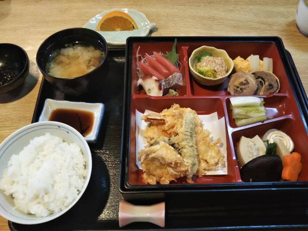 山海房
