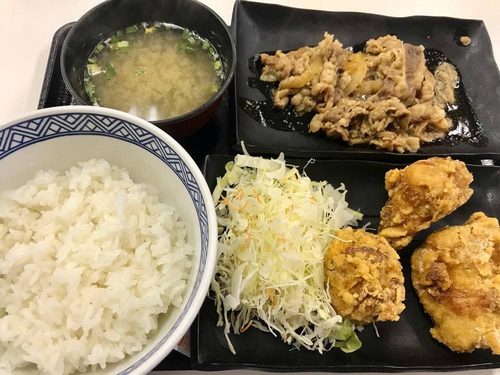 吉野家 23号線花田町店