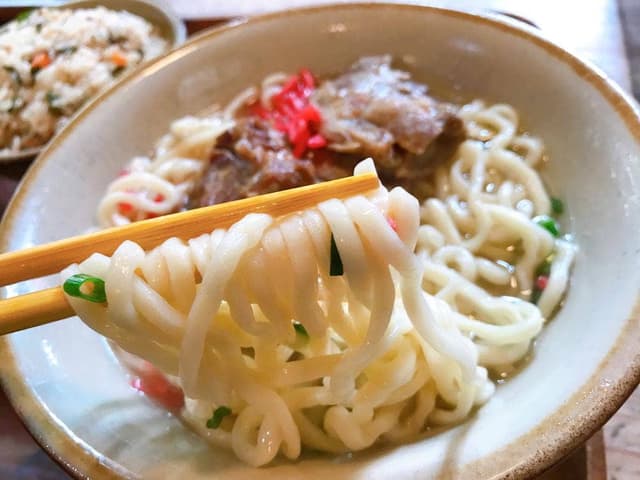 沖縄そば ゆい 諸見店 - サブ画像2