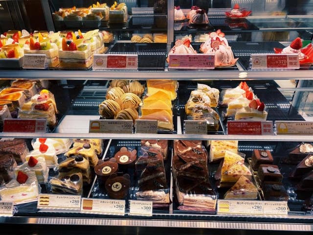 シャトレーゼ 廿日市店 - サブ画像1