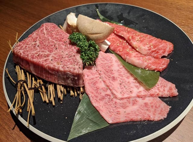 黒毛和牛焼肉 ITADAKI 馬車道 - サブ画像2