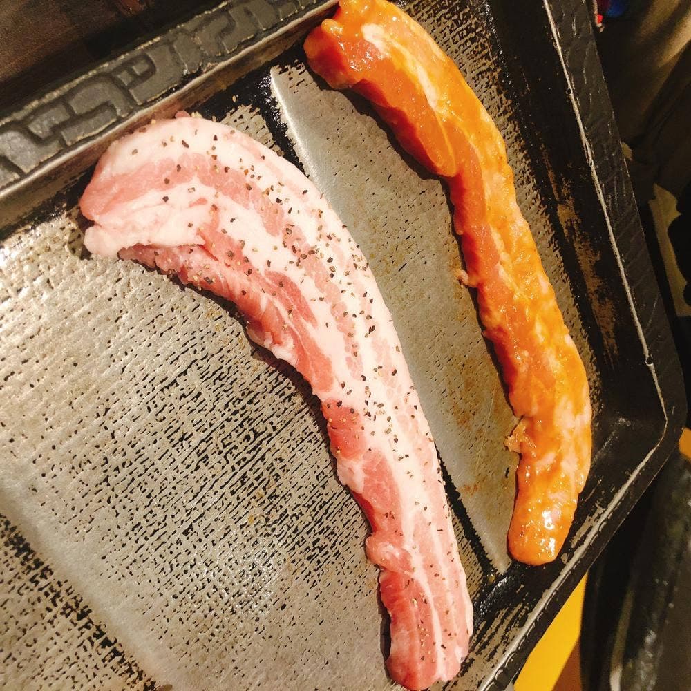 本格サムギョプサルともつ鍋 もつなべや 難波店