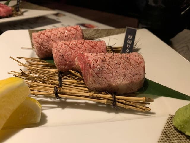 肉牛寿司×しゃぶ焼肉 2＋9 - サブ画像3