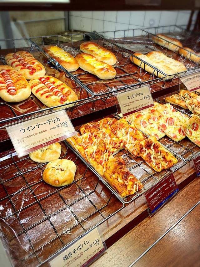 阪急ベーカリー&カフェ イオンタウン菰野店 - サブ画像1